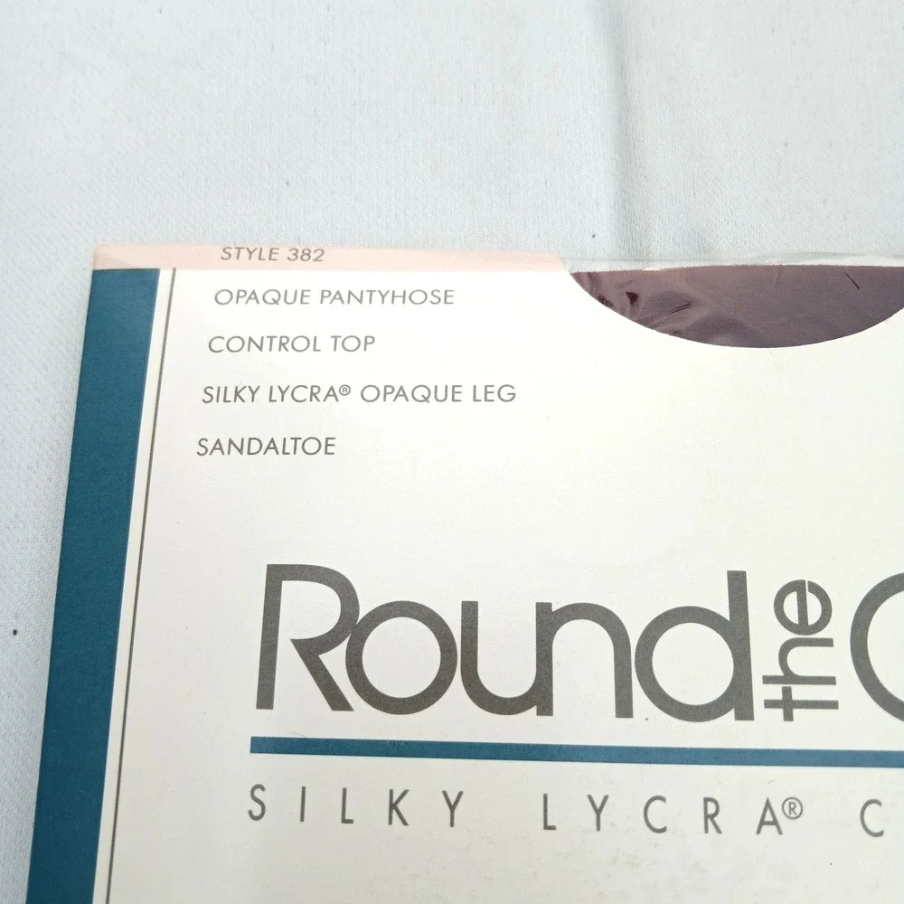 NWT Round The Clock Opaque Pantyhose C D Winterberry‎ Purple USA Vintage